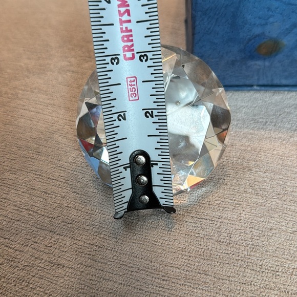 Crystal Diamond Paperweight - Picture 6 of 7